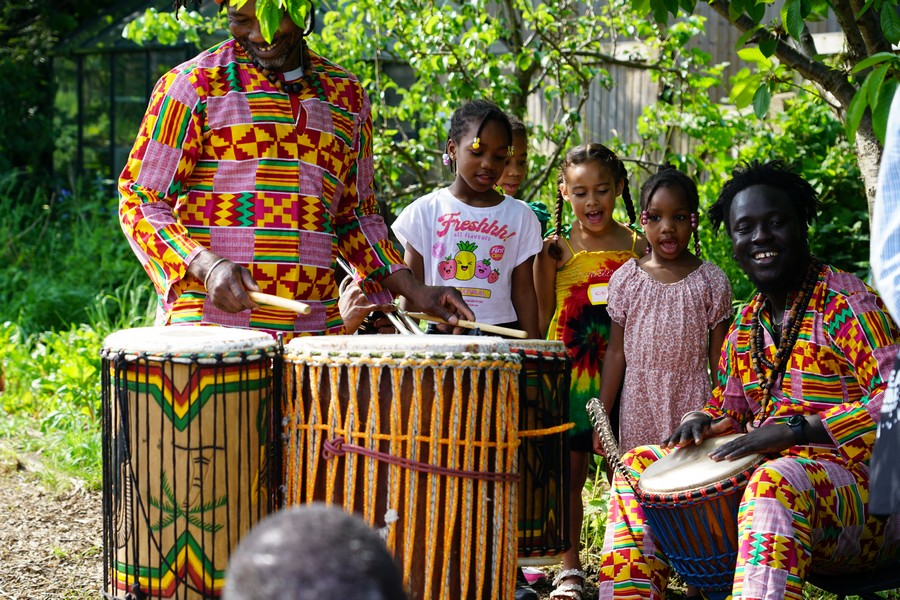 african drumming with 4 beautiful girls in the uk at Ubele party