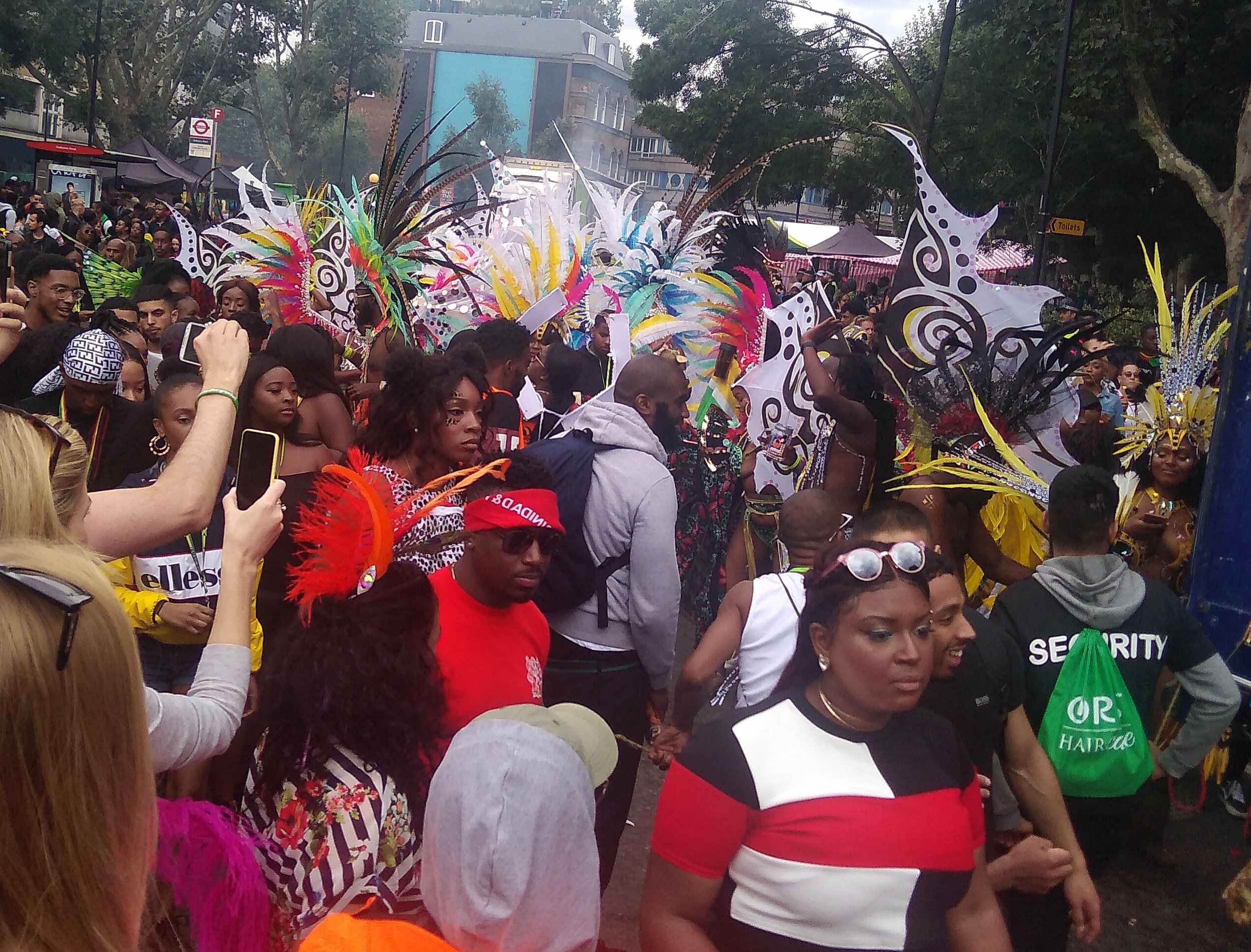 CARNIVAL10.jpg
